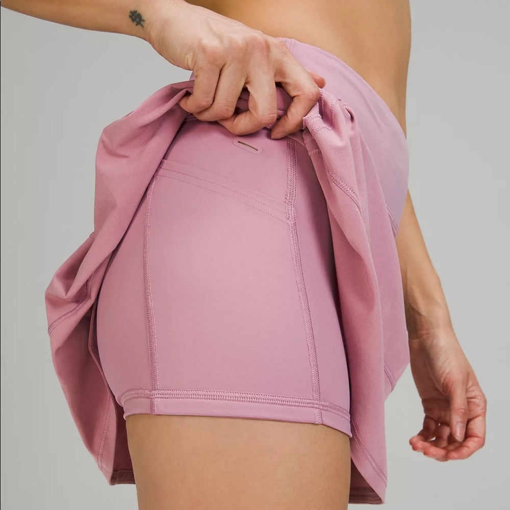 Lululemon Pace Rival Mid-Rise Skirt 15” Length - Picture 2 of 3